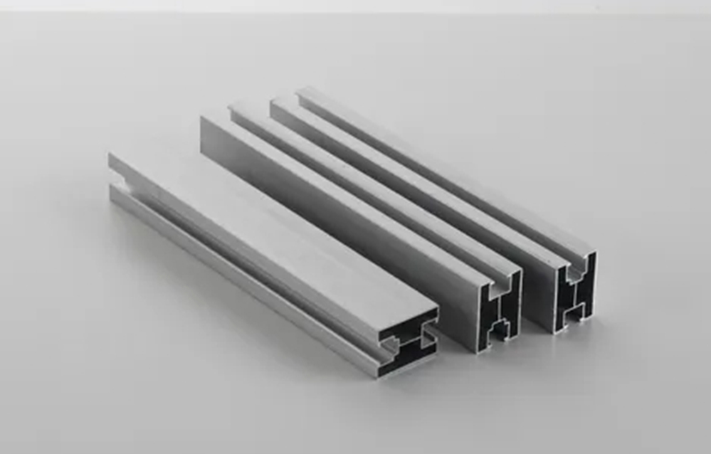 Custom Tailored Aluminum Solar Panels Rails for Rooftop/Ground PV Systems