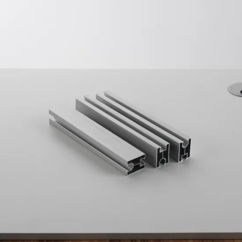 Custom Tailored Aluminum Solar Panels Rails for Rooftop/Ground PV Systems